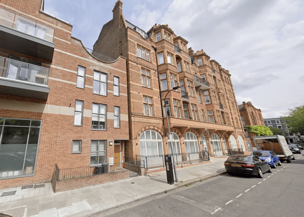 4-bedroom 2-bathroom freehold detached villa in West Kensington, London, UK, priced at £2.25 million