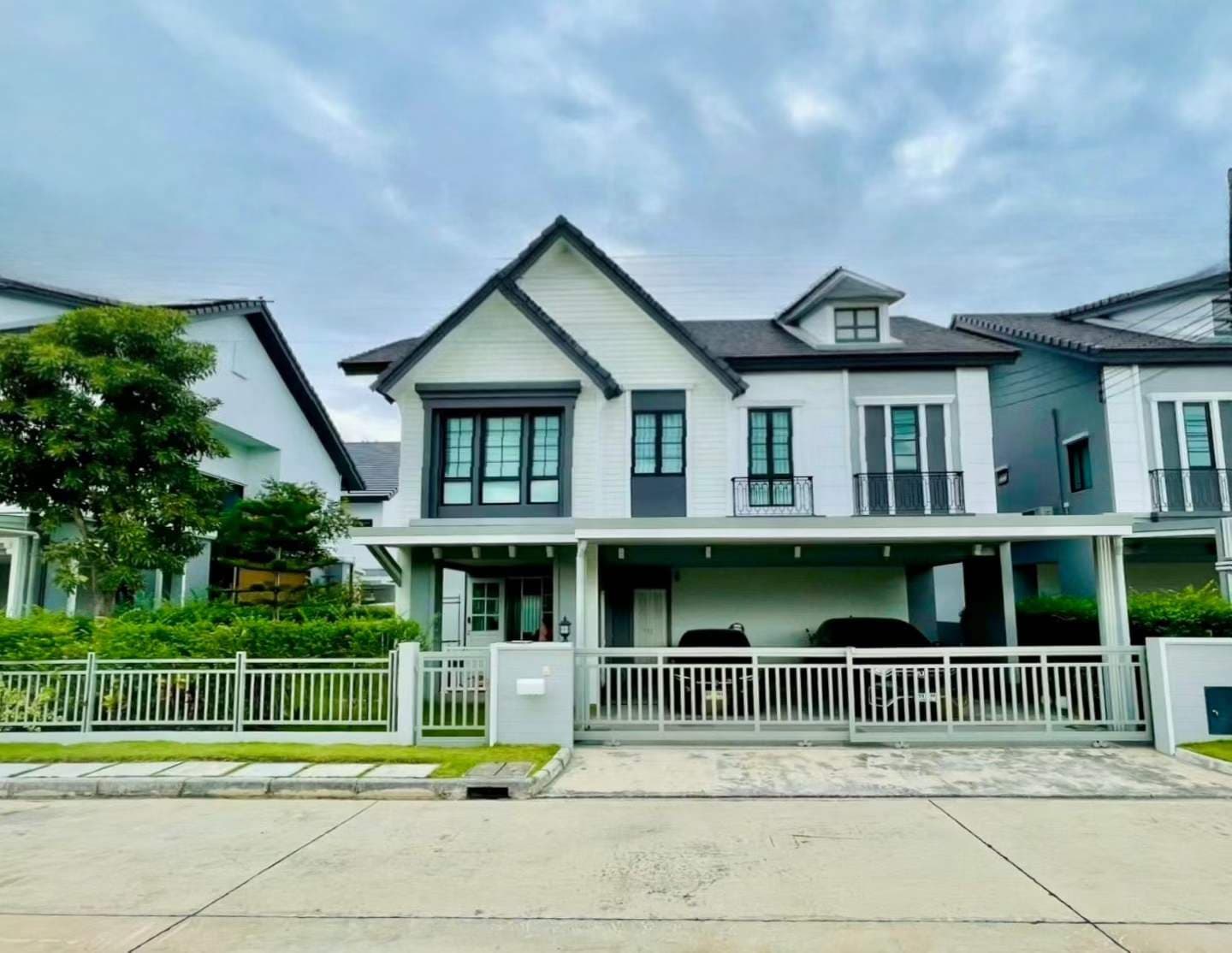 Detached Villa Near Old Bangkok Airport|4BR 4BA|Monthly Rent ฿80,000