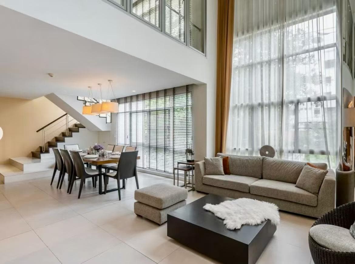 Luxury Duplex Apartment in Thong Lo, Bangkok|3BR 4BA|Monthly Rent ฿125,000