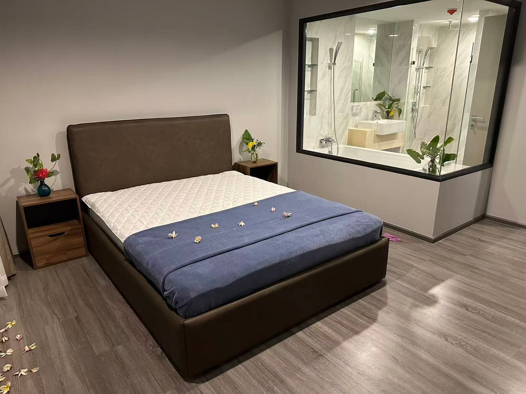 Bangkok, Thailand Ideo Mobi Sukhumvit 40 | 1-Bedroom Apartment | Monthly Rent 30,000 THB