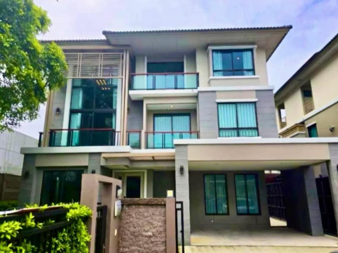Luxury Villa for Rent in Ramintra, Bangkok, Thailand | 4BR 5BA Detached House | 100,000 THB/month
